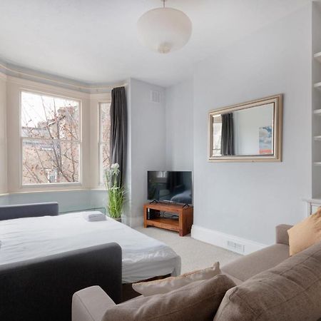 1 Bed Clapham Junction Apartment Londýn Exteriér fotografie
