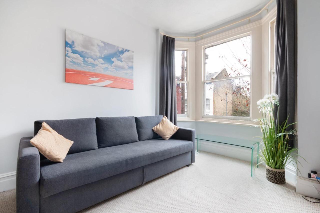 1 Bed Clapham Junction Apartment Londýn Exteriér fotografie